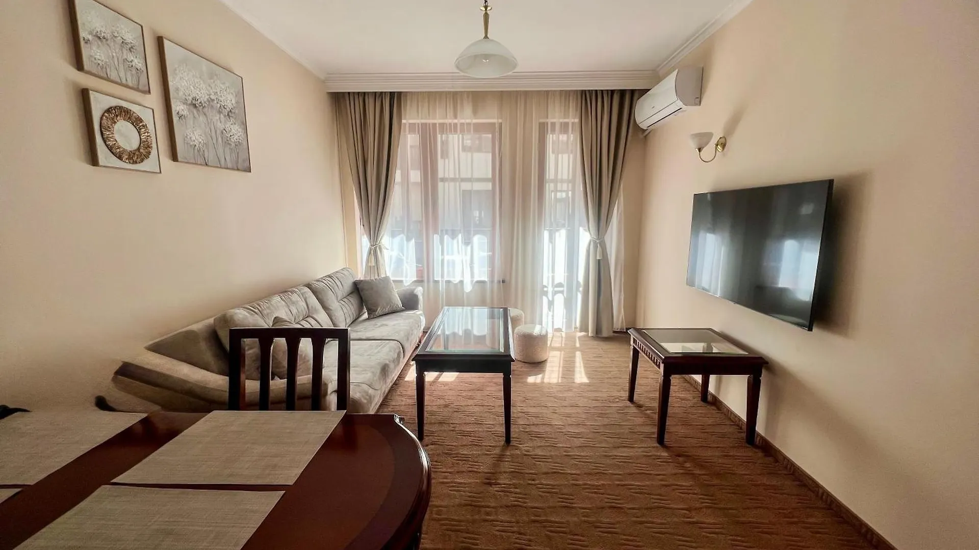 Ski Lift - Alpine Glow Apartment Bansko Bulgaria
