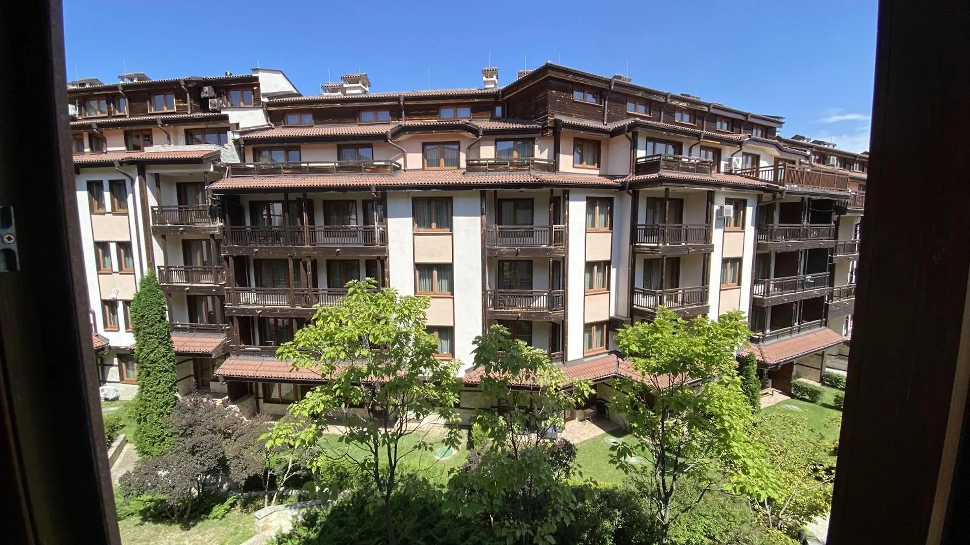 Ski Lift - Alpine Glow Apartment Bansko