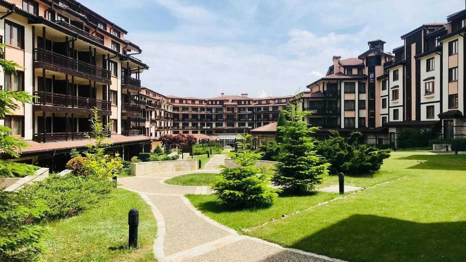 Ski Lift - Alpine Glow Apartment location