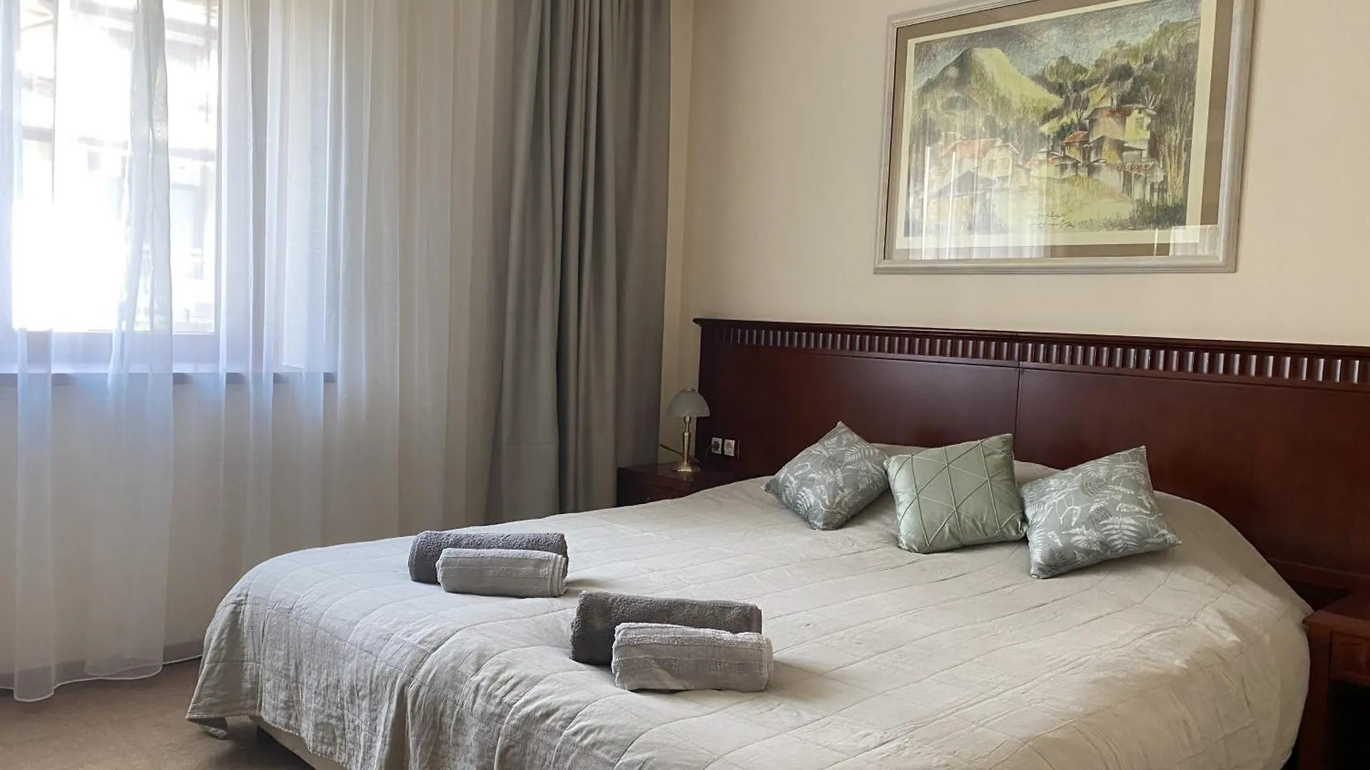 Ski Lift - Alpine Glow Apartment Bansko